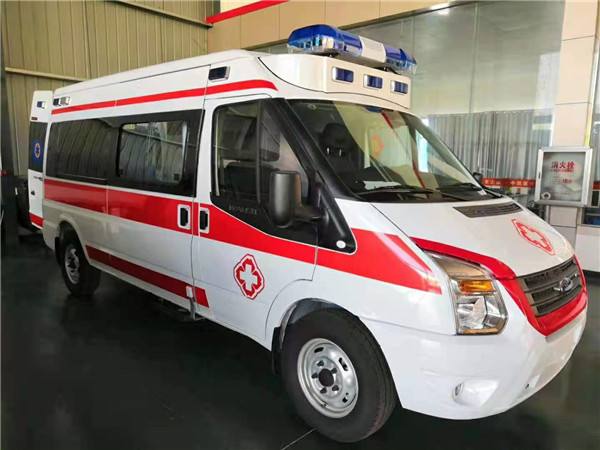 三明福特V362救护车